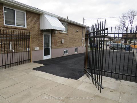 Photo 5 at 18 Rubydale Gardens, Humber Summit, Toronto