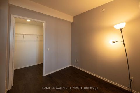 Photo 10 at 605 - 12 Bonnycastle Street NE, Waterfront Communities C8, Toronto