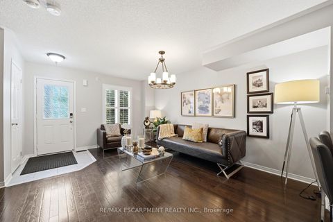 Photo 6 at 73 Ted Wray Circle, CFB, Toronto