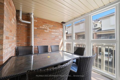 Photo 15 at 73 Ted Wray Circle, CFB, Toronto