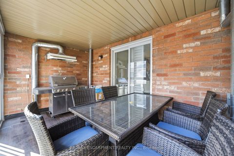 Photo 16 at 73 Ted Wray Circle, CFB, Toronto