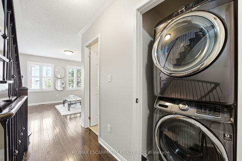 Photo 24 at 73 Ted Wray Circle, CFB, Toronto
