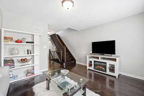 Photo 27 at 73 Ted Wray Circle, CFB, Toronto