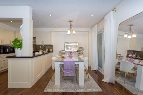 Photo 7 at 68 Carron Avenue, Maple, Vaughan