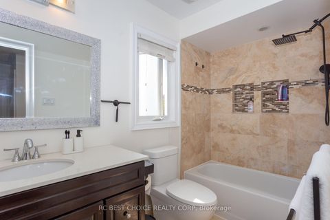 Photo 13 at 68 Carron Avenue, Maple, Vaughan