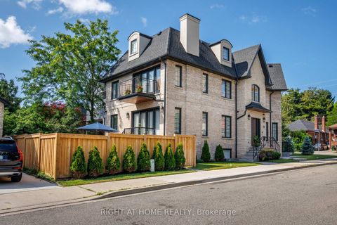 Photo 3 at 33 Thorndale Avenue, Kingsway South, Toronto