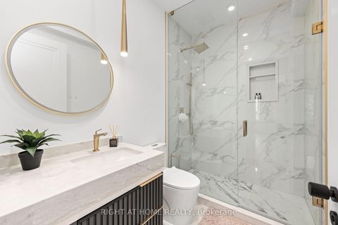 Photo 28 at 33 Thorndale Avenue, Kingsway South, Toronto