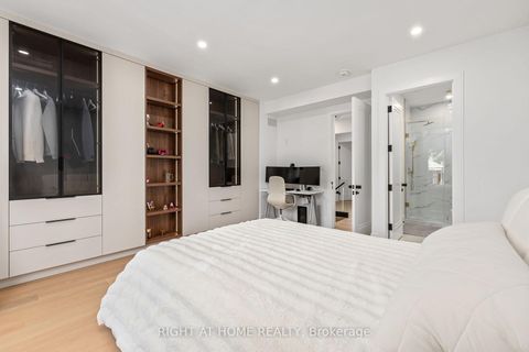 Photo 32 at 33 Thorndale Avenue, Kingsway South, Toronto