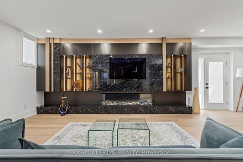 Photo 36 at 33 Thorndale Avenue, Kingsway South, Toronto
