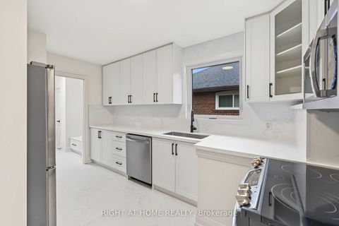 Photo 6 at 1008 Kennedy Road, Dorset Park, Toronto