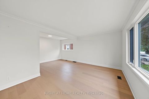 Photo 9 at 1008 Kennedy Road, Dorset Park, Toronto