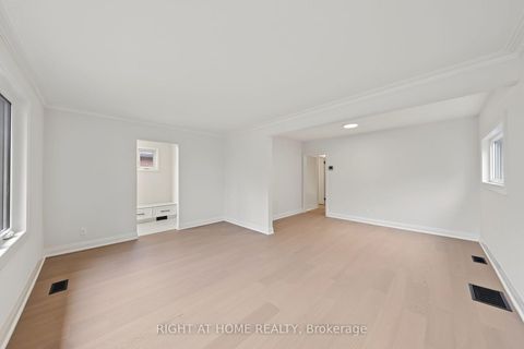 Photo 10 at 1008 Kennedy Road, Dorset Park, Toronto