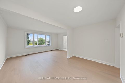 Photo 11 at 1008 Kennedy Road, Dorset Park, Toronto