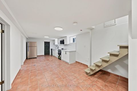Photo 19 at 1008 Kennedy Road, Dorset Park, Toronto