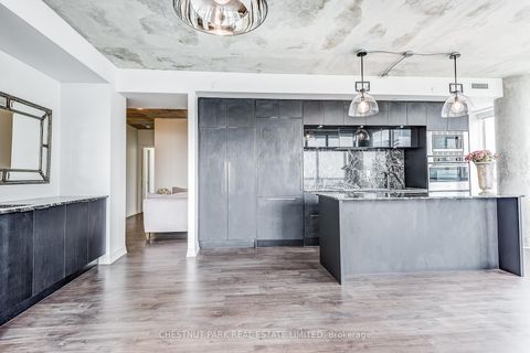 Photo 5 at 4005 - 88 Blue Jays Way, Waterfront Communities C1, Toronto