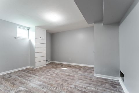 Photo 40 at 274 Maxwell Street, Bathurst Manor, Toronto