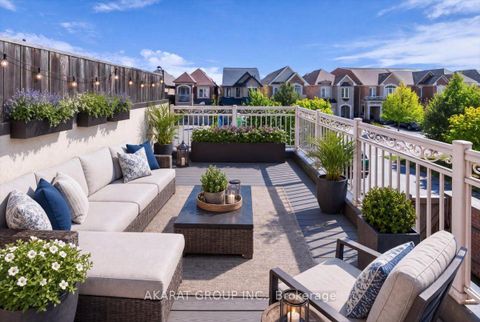 Photo 14 at 37 Poetry Drive N, Vellore Village, Vaughan
