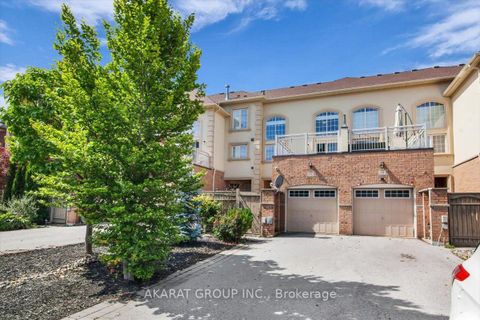 Photo 40 at 37 Poetry Drive N, Vellore Village, Vaughan