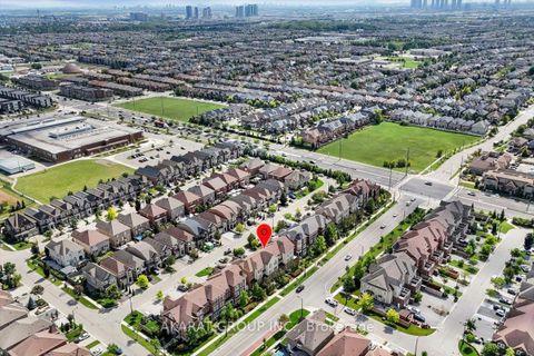 Photo 44 at 37 Poetry Drive N, Vellore Village, Vaughan