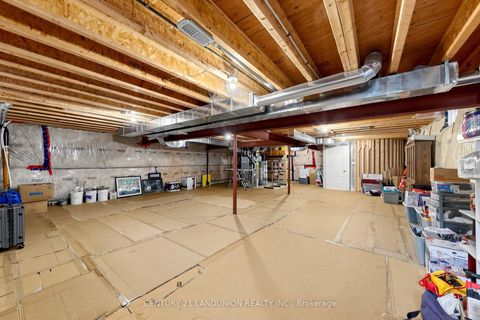 Photo 46 at 211 Touch Gold Crescent, Bayview Southeast, Aurora