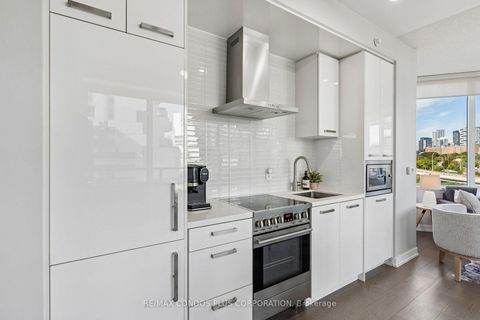 Photo 6 at N405 - 120 Bayview Avenue, Waterfront Communities C8, Toronto