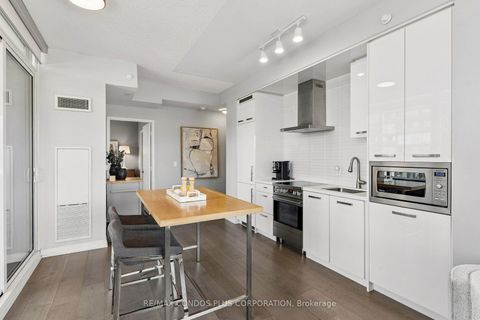 Photo 8 at N405 - 120 Bayview Avenue, Waterfront Communities C8, Toronto