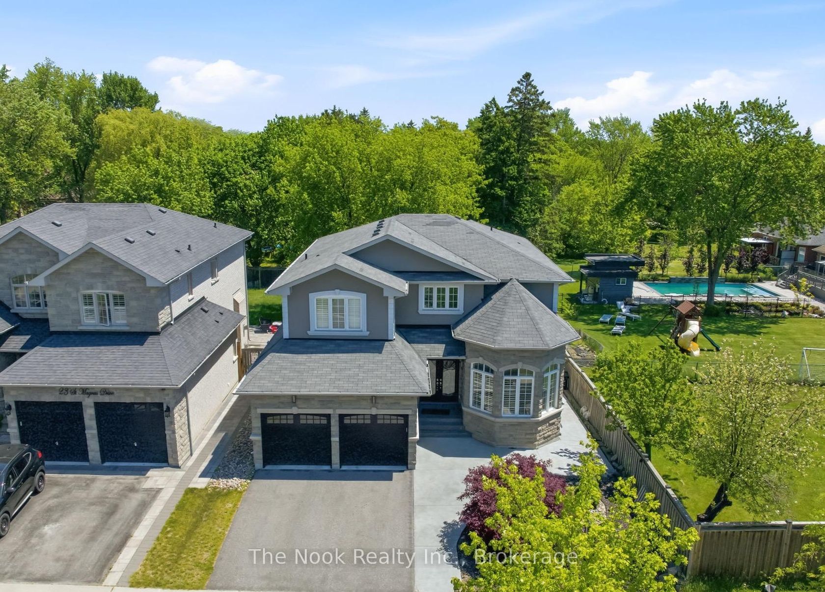 21 St Magnus Drive, Centennial Scarborough, Toronto photo 4