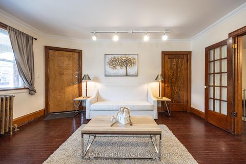 Photo 6 at main - 52 Wineva Avenue, The Beaches, Toronto