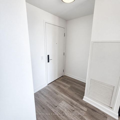Photo 4 at 328 - 285 Dufferin Street, South Parkdale, Toronto