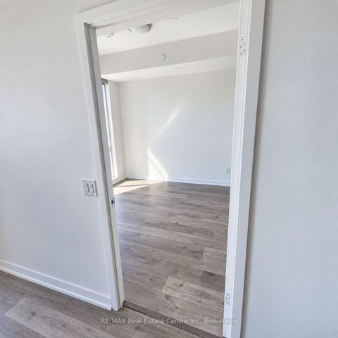 Photo 19 at 328 - 285 Dufferin Street, South Parkdale, Toronto