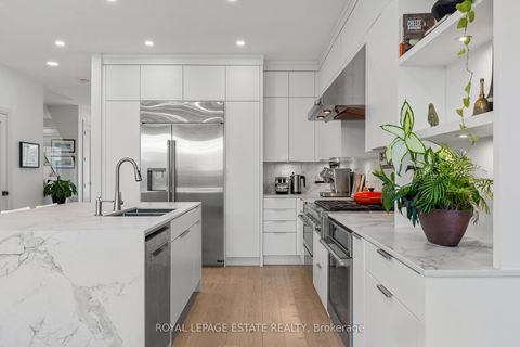 Photo 10 at 95 Boardwalk Drive, The Beaches, Toronto
