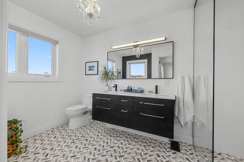 Photo 25 at 95 Boardwalk Drive, The Beaches, Toronto