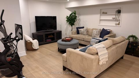 Photo 30 at 95 Boardwalk Drive, The Beaches, Toronto