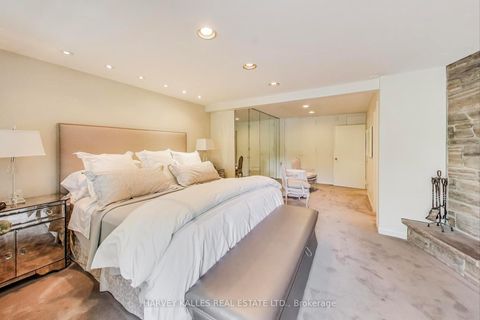 Photo 23 at 103 Vesta Drive, Forest Hill South, Toronto