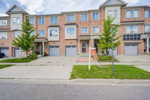 Photo 0 at 40 PRINGDALE GARDENS Circle, Eglinton East, Toronto