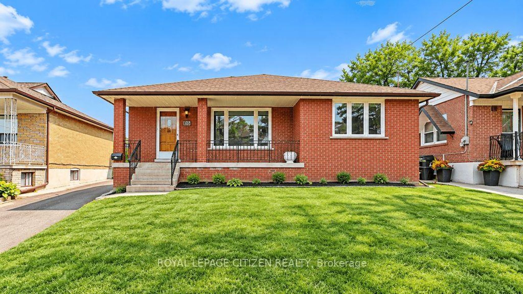 56 Calvington Drive, CFB, Toronto photo number 2