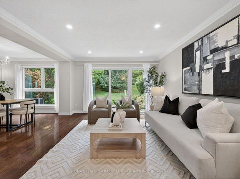 Photo 2 at 115 Scenic Mill Way, Windfields, Toronto
