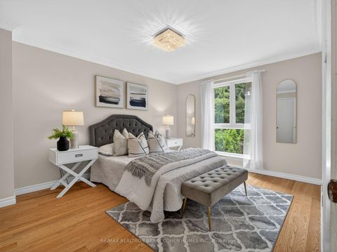 Photo 20 at 115 Scenic Mill Way, Windfields, Toronto