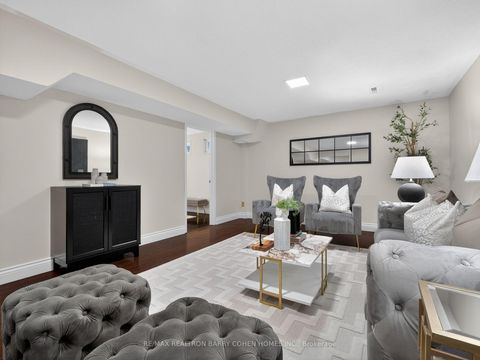 Photo 29 at 115 Scenic Mill Way, Windfields, Toronto