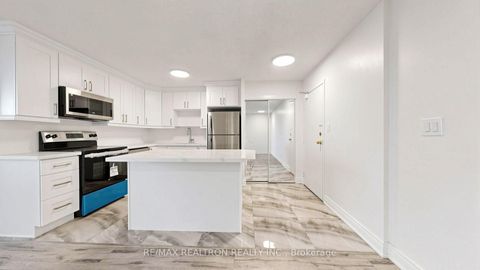 Photo 12 at 1011 - 100 Wingarden Court, Malvern, Toronto