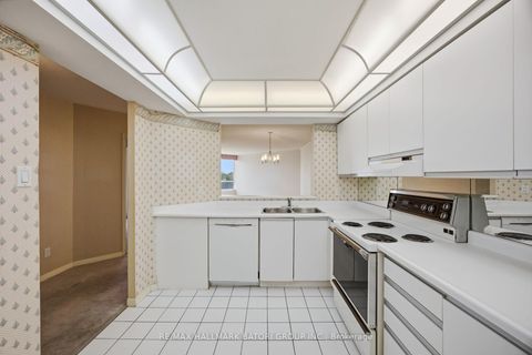 Photo 5 at 514 - 1121 Steeles Avenue W, Branson, Toronto
