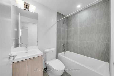Photo 14 at 1623 - 5858 Yonge Street, Newtonbrook West, Toronto