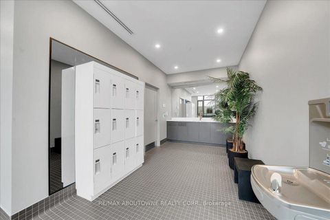 Photo 28 at 1623 - 5858 Yonge Street, Newtonbrook West, Toronto