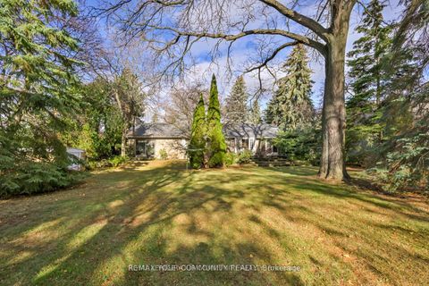 Photo 12 at 23 Denham Drive, South Richvale, Richmond Hill