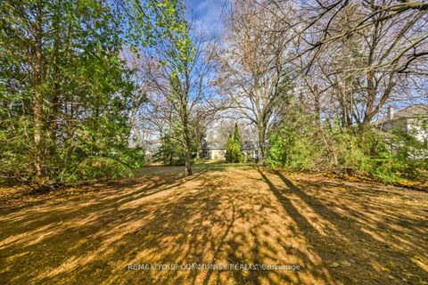 Photo 13 at 23 Denham Drive, South Richvale, Richmond Hill