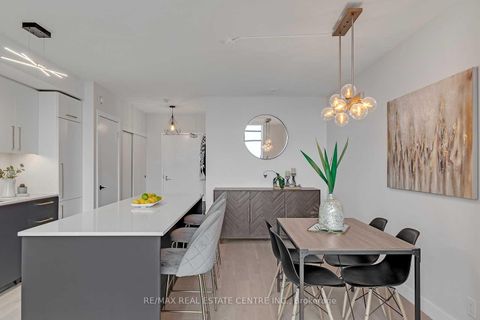 Photo 10 at 407 - 5 Hanna Avenue, Niagara, Toronto