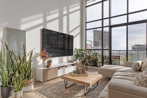 Photo 13 at 407 - 5 Hanna Avenue, Niagara, Toronto