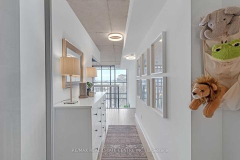 Photo 33 at 407 - 5 Hanna Avenue, Niagara, Toronto