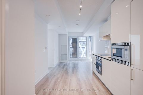 Photo 7 at 2907 - 238 Simcoe Street, Chinatown, Toronto