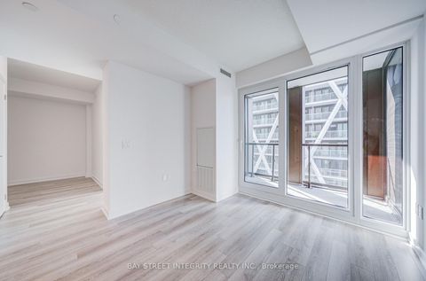 Photo 14 at 2907 - 238 Simcoe Street, Chinatown, Toronto